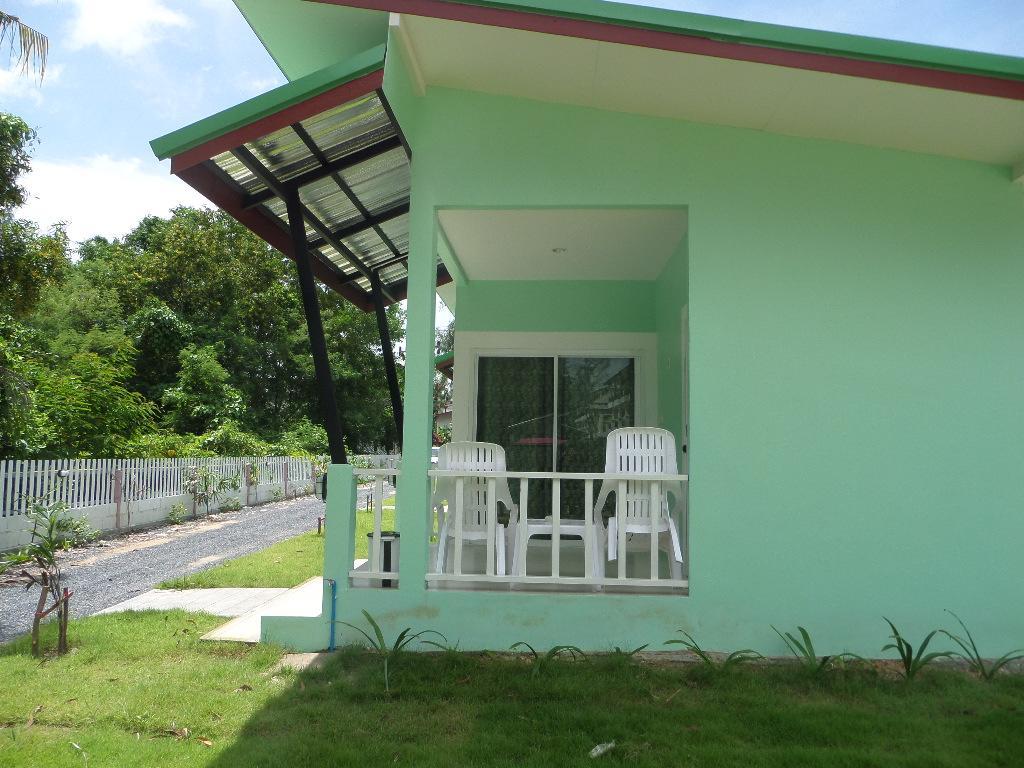 Hotel Lanta Triple Novel Ko Lanta Exterior foto